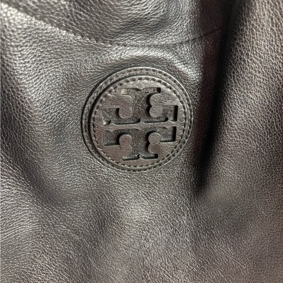 Tory Burch Marion Slouchy Oversized Tote Bag - Picture 3 of 13